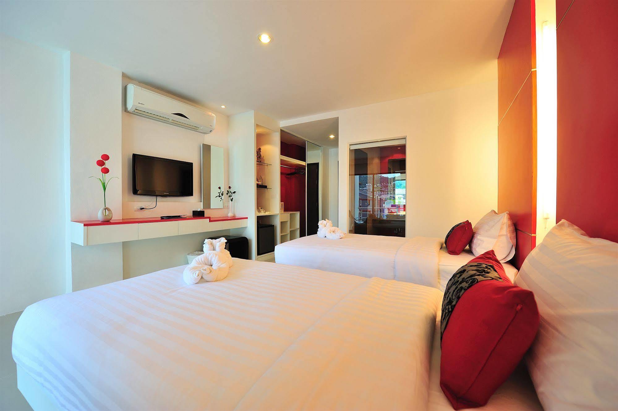 Alfresco Phuket Hotel Patong Eksteriør bilde