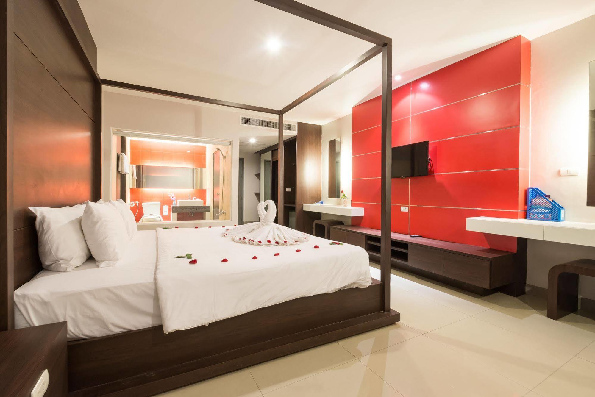 Alfresco Phuket Hotel Patong Eksteriør bilde