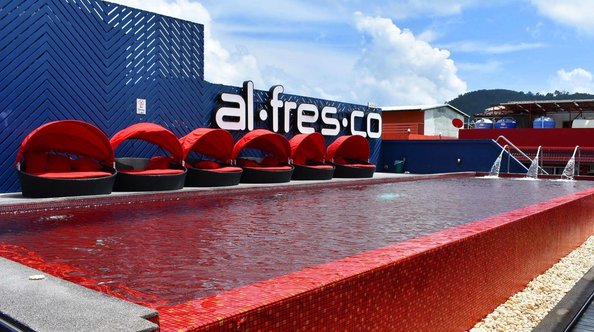 Alfresco Phuket Hotel Patong Eksteriør bilde